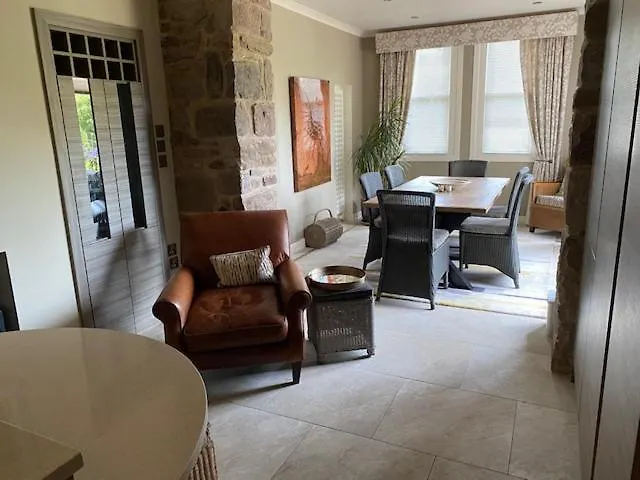 אדינבורו Braid Rd Stunning Villa דירה