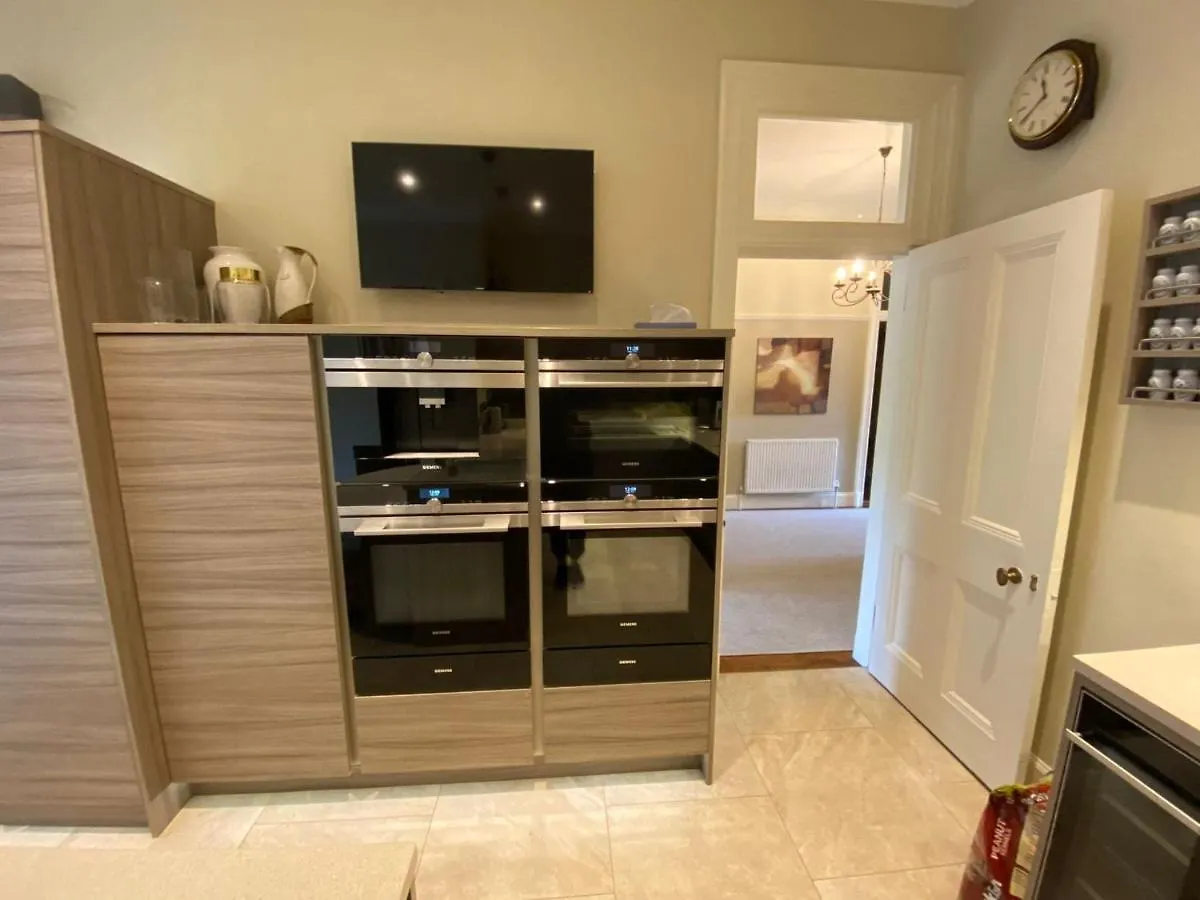 אדינבורו Braid Rd Stunning Villa דירה